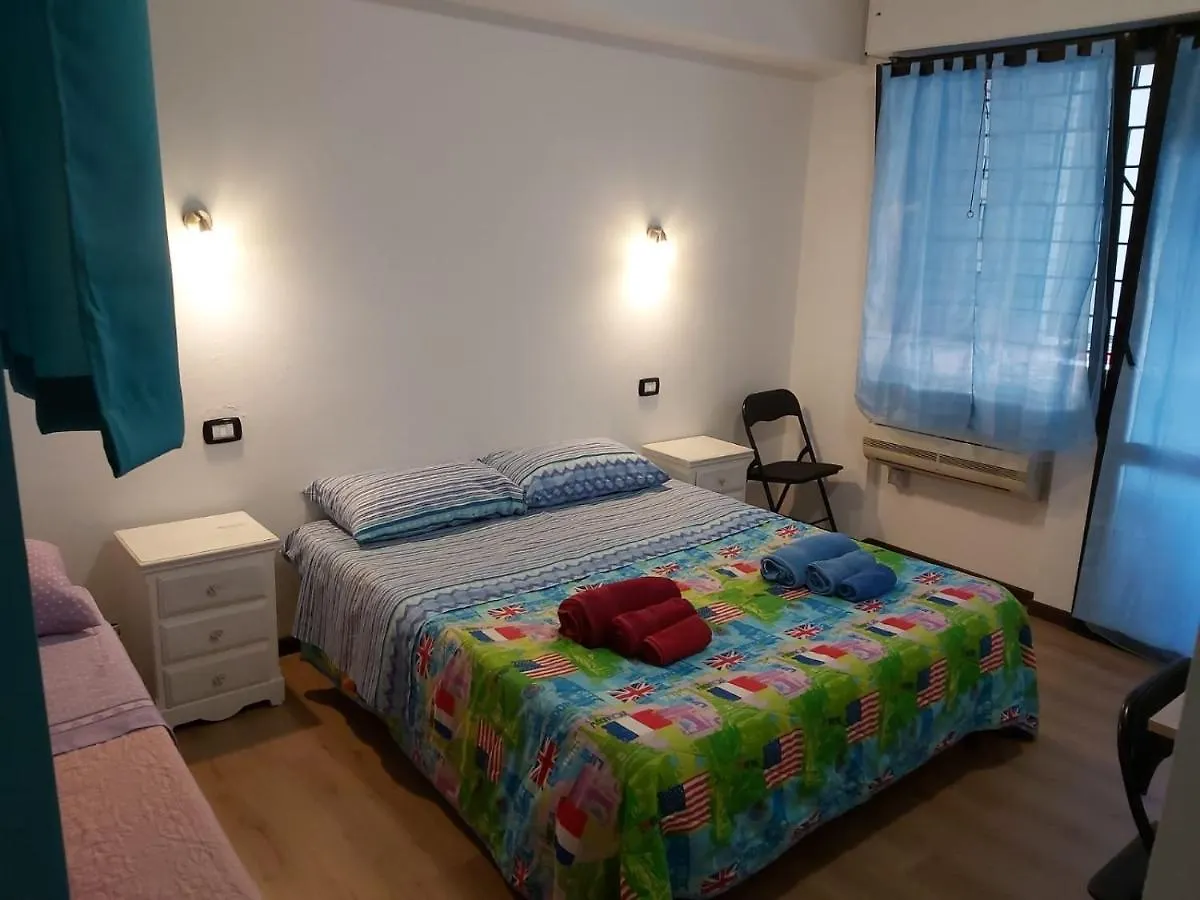 Blu&Blu Bed & Breakfast Alghero 2*,