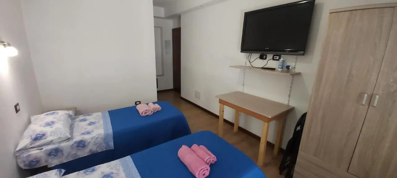 Blu&Blu Bed & Breakfast Alghero 2*,